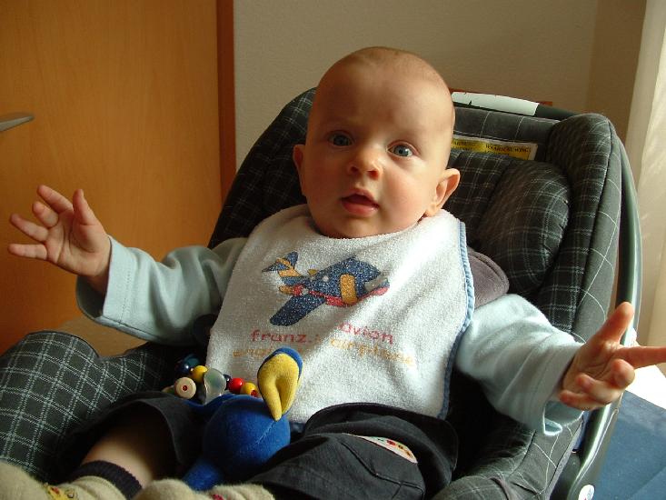 2005_0417Taufe_Schlingemann0002